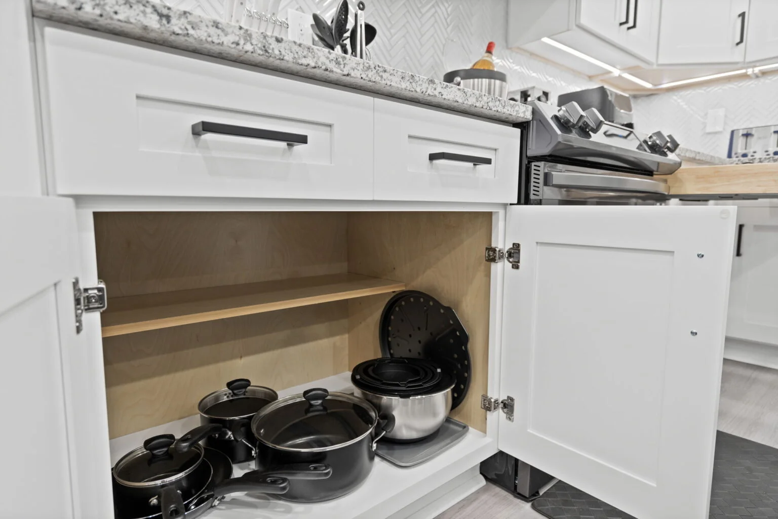 23-web-or-mls-3510-Cone-Ct-55-1536x1025